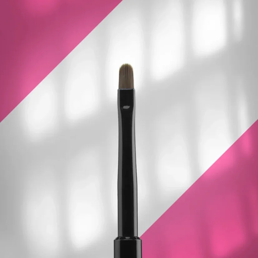 STALEKS EXPERT Кисточка для геля, ширина 4 мм/длина 7 мм - NBE-04