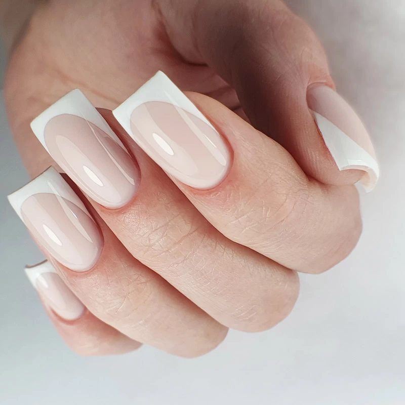 PNB UV/LED Kamuflaźní báze - Natural Ivory, 8 ml