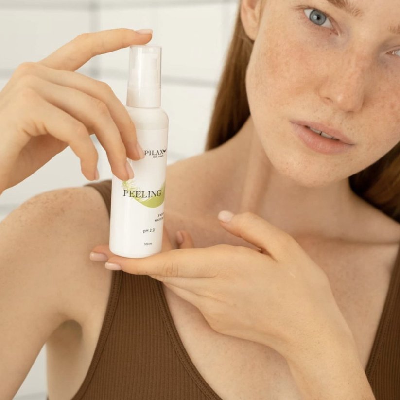 Epilax Silk Touch peeling s kyselinou mléčnou 50%, 100 ml.